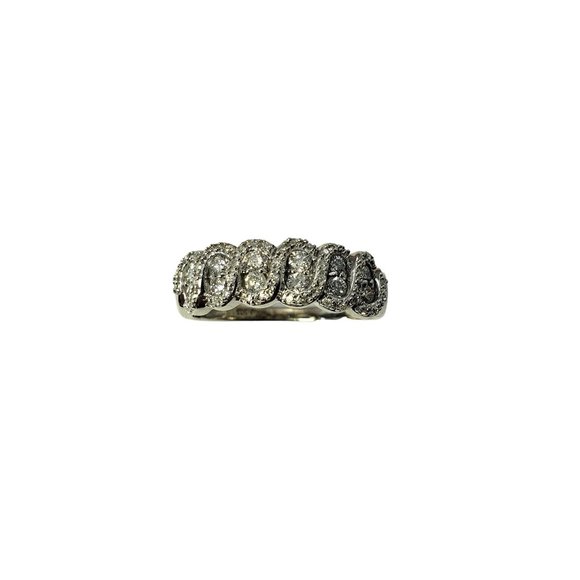 Vintage 10 Karat White Gold and Diamond Ring Size 8.5 #12326